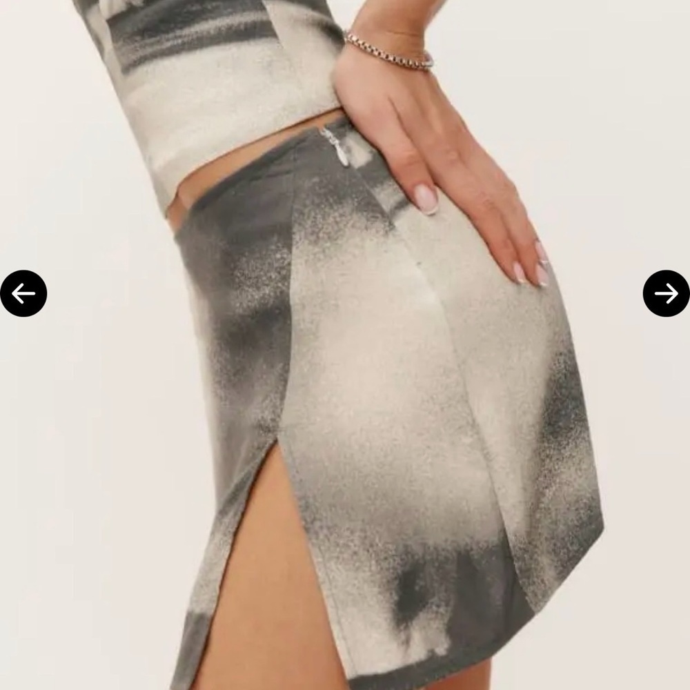 Reformation Black and Cream Mini Skirt